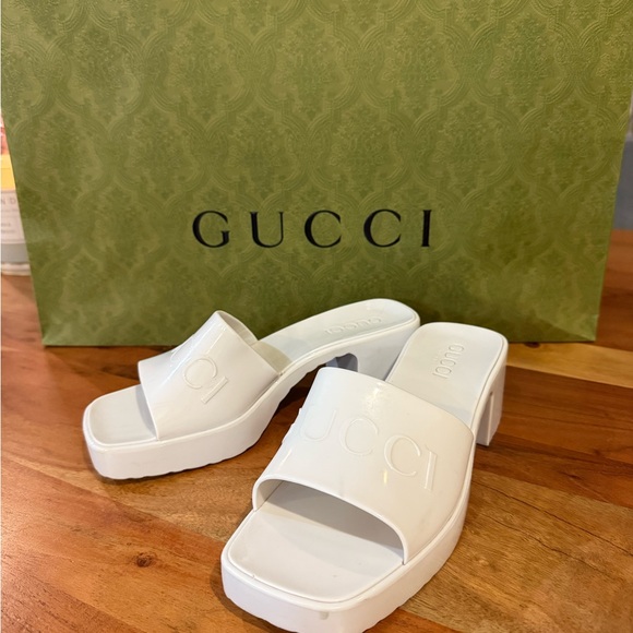 Gucci White Chunky Heel Slides - Picture 2 of 5